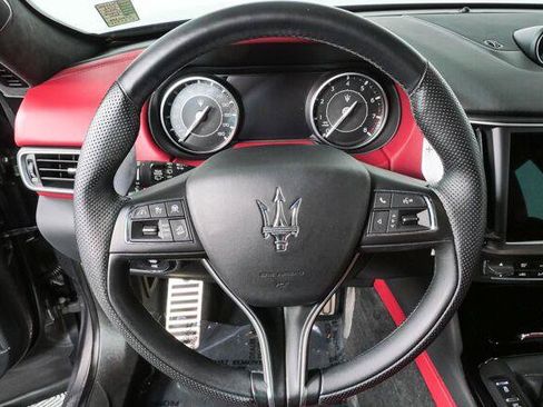 Used 2022 Maserati Levante Modena AWD/4WD image 28