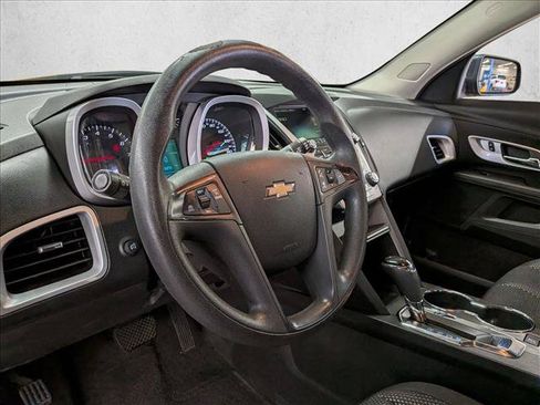 Used 2016 Chevrolet Equinox LS FWD image 9