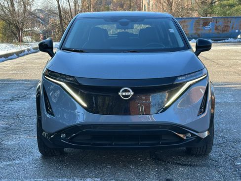 Certified 2024 Nissan Ariya AWD image 3