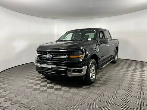 Used 2024 Ford F150 XLT w/ Tow/Haul Package image 10