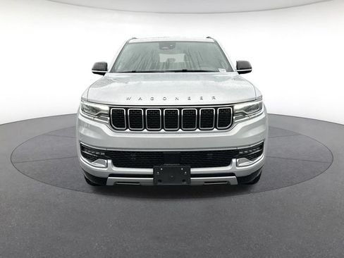 Used 2024 Jeep Wagoneer Series II AWD/4WD image 9