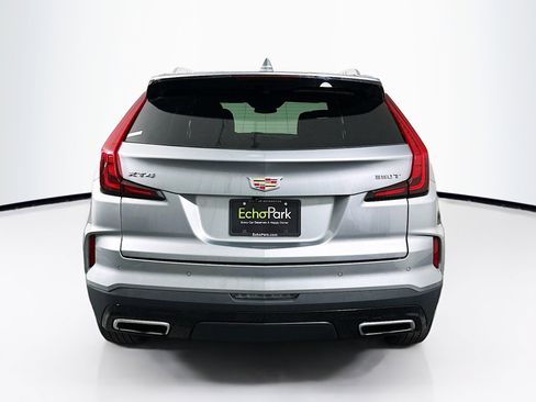Used 2024 Cadillac XT4 Premium Luxury image 7