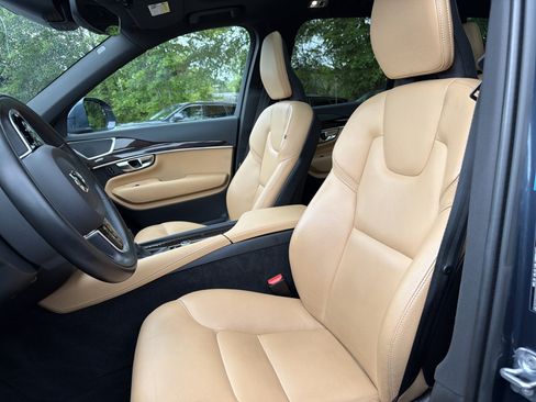 Used 2019 Volvo XC90 T6 Momentum w/ Advanced Package AWD/4WD image 15