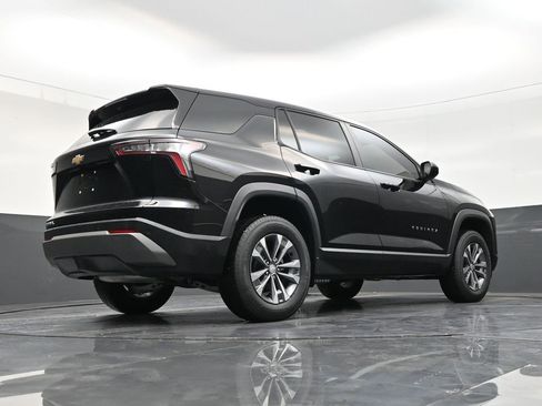 Used 2025 Chevrolet Equinox LT w/ Safety and Technology Package image 25