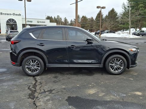 Used 2018 MAZDA CX-5 Sport image 4