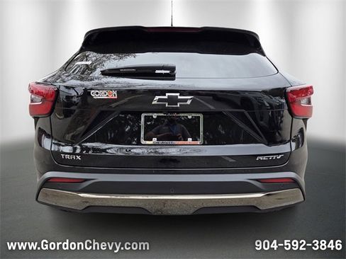 New 2026 Chevrolet Trax ACTIV w/ Sunroof Package image 5