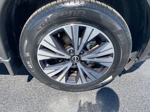 Used 2023 Nissan Rogue SV w/ SV Premium B Package FWD image 30
