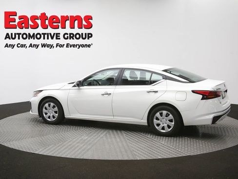 Used 2024 Nissan Altima 2.5 S FWD image 60