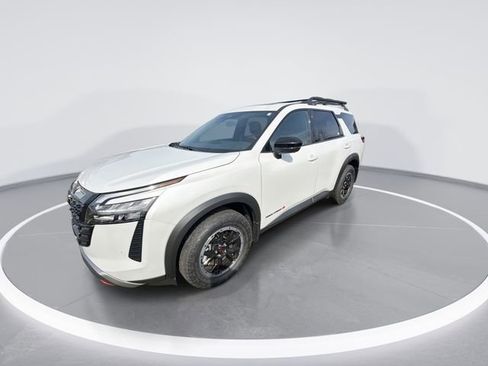 New 2026 Nissan Pathfinder Rock Creek image 4