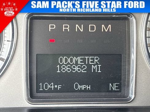 Used 2013 Cadillac Escalade 4WD Hybrid image 24
