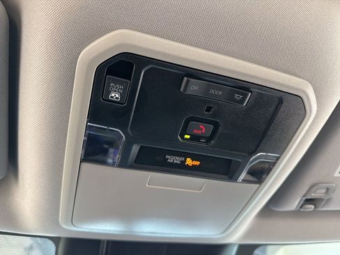 Used 2022 Toyota Tundra SR image 30