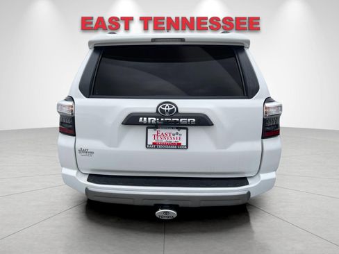 Used 2021 Toyota 4Runner TRD Off-Road Premium image 4