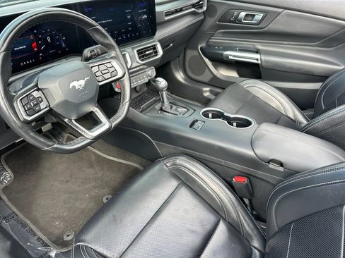 Used 2024 Ford Mustang Premium RWD image 10