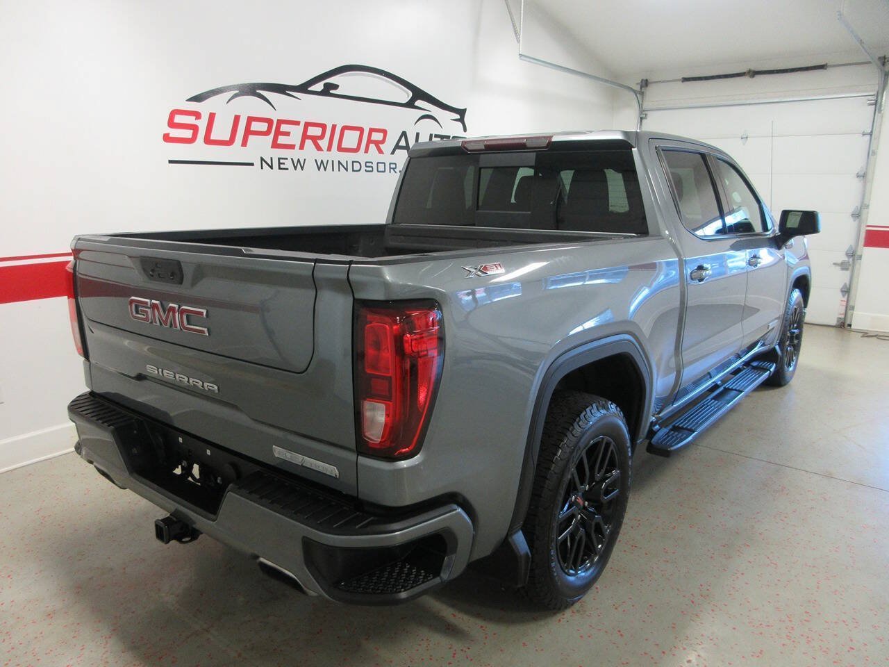 Used 2020 GMC Sierra 1500 Elevation w/ Elevation Value Package AWD/4WD image 14