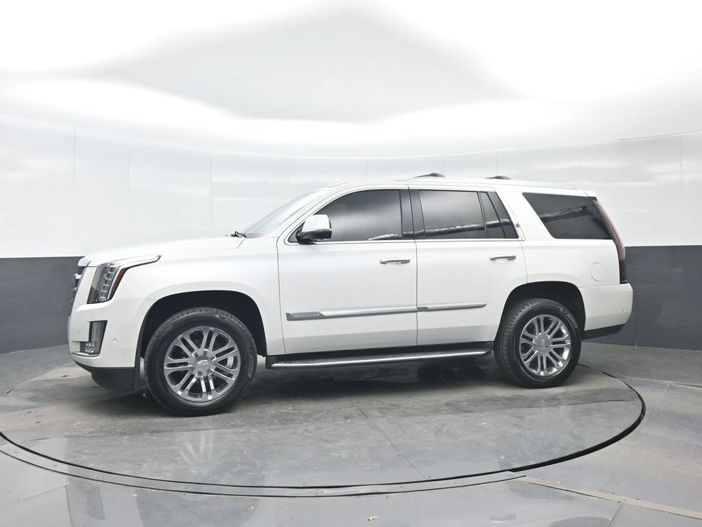 Used 2019 Cadillac Escalade 2WD image 3