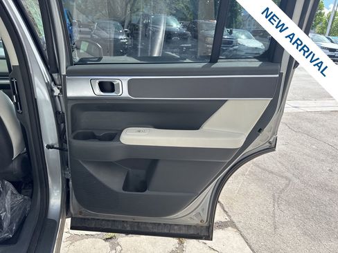 Used 2024 Hyundai Santa Fe SE image 12