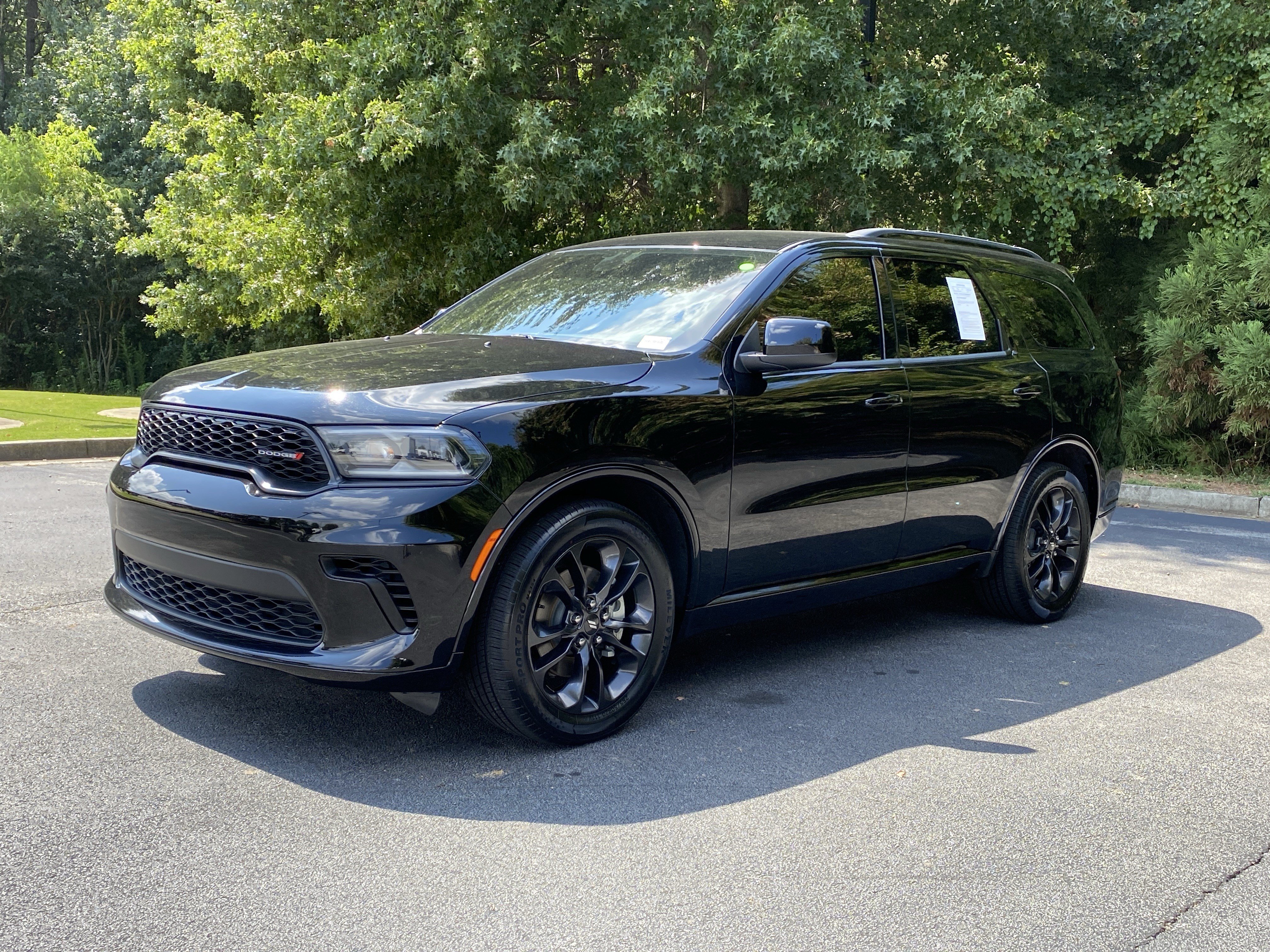 Used 2024 Dodge Durango GT w/ Blacktop Package RWD image 5