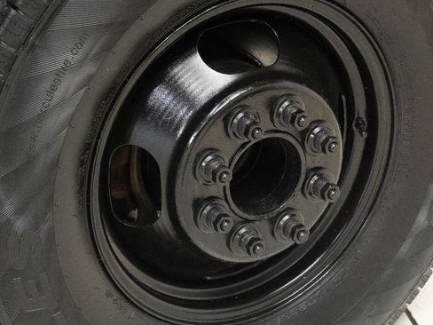 Used 2002 Chevrolet Silverado 3500 4X2 4dr Extended Cab image 60