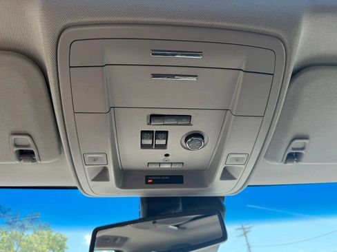 Used 2018 GMC Yukon Denali AWD/4WD image 52