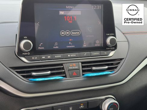 Certified 2021 Nissan Altima 2.5 SR image 23