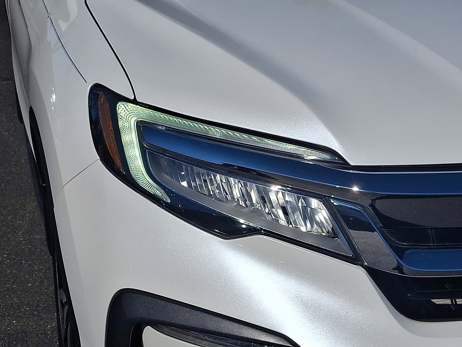 Certified 2022 Honda Pilot Touring image 9
