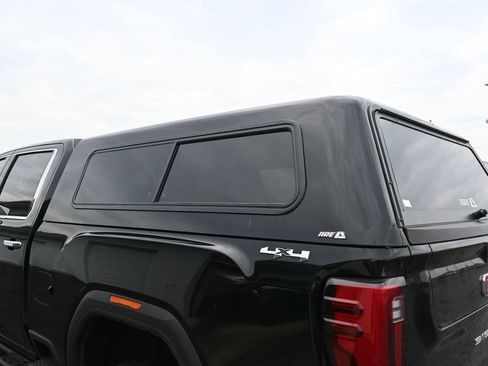 Used 2025 GMC Sierra 2500 SLT w/ SLT Convenience Package AWD/4WD image 19