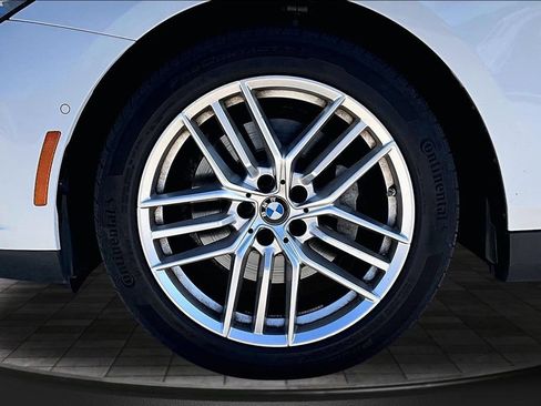Used 2024 BMW 530i RWD image 32
