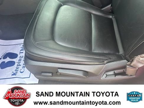 Used 2020 Chevrolet Colorado Z71 AWD/4WD image 16