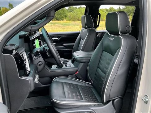 Used 2026 GMC Sierra 1500 AT4X AWD/4WD image 22