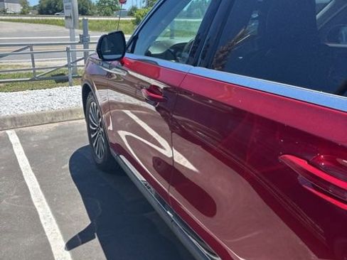 Used 2020 Lincoln Aviator Reserve w/ Elements Package Plus RWD image 10