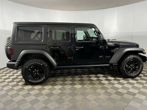 Used 2023 Jeep Wrangler Willys image 5