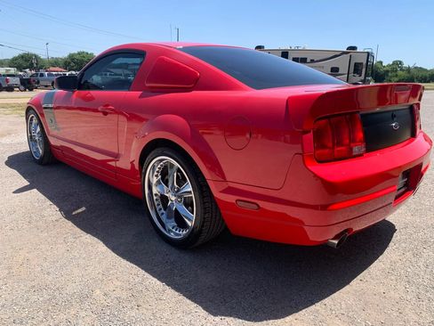 Used 2007 Ford Mustang GT Premium RWD image 5
