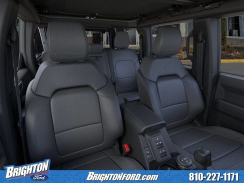 Used 2026 Ford Bronco Outer Banks AWD/4WD image 10