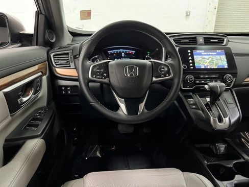 Used 2017 Honda CR-V Touring image 16