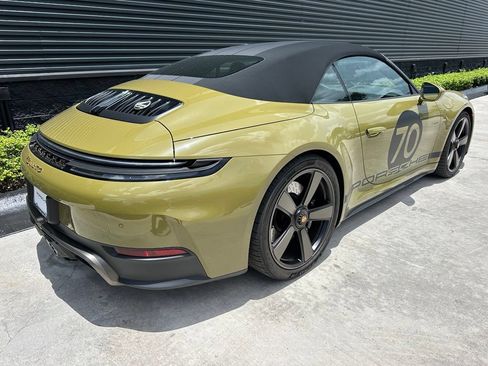 Certified 2026 Porsche 911 Carrera GTS RWD image 10