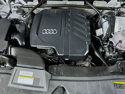 Used 2023 Audi Q5 2.0T Premium Plus w/ Premium Plus Package AWD/4WD image 12