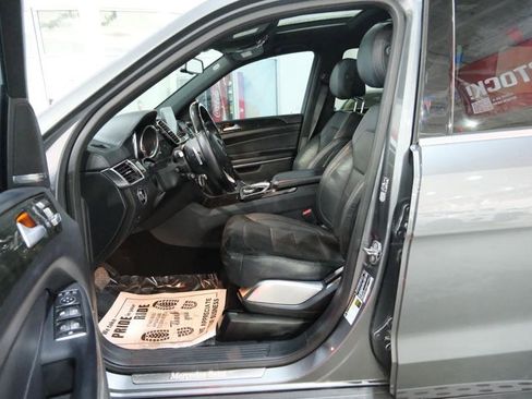 Used 2018 Mercedes-Benz GLS 550 4MATIC image 17