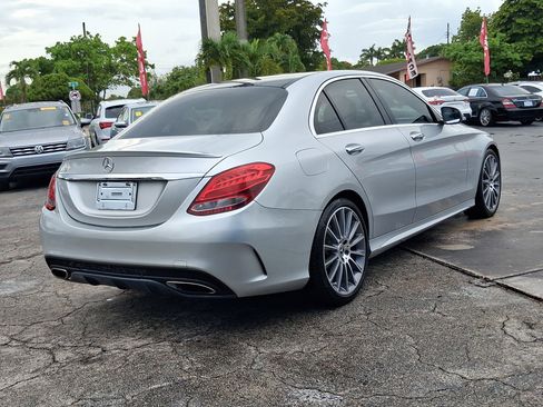 Used 2018 Mercedes-Benz C 300 Sedan image 5