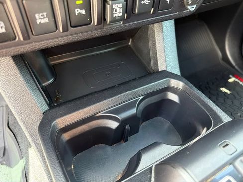 Used 2023 Toyota Tacoma TRD Pro AWD/4WD image 28