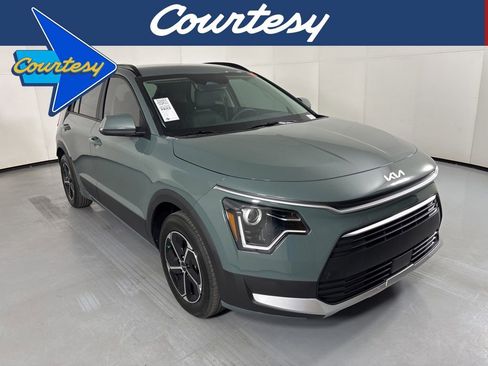 New 2026 Kia Niro EX FWD image 1