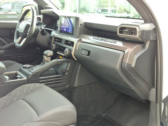 Used 2024 Toyota Tacoma SR5 AWD/4WD image 20