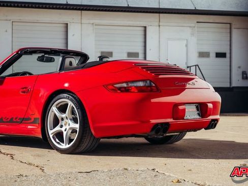 Used 2005 Porsche 911 Carrera S image 52
