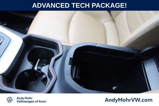Used 2019 Toyota RAV4 Limited w/ Advanced Technology Package AWD/4WD image 44