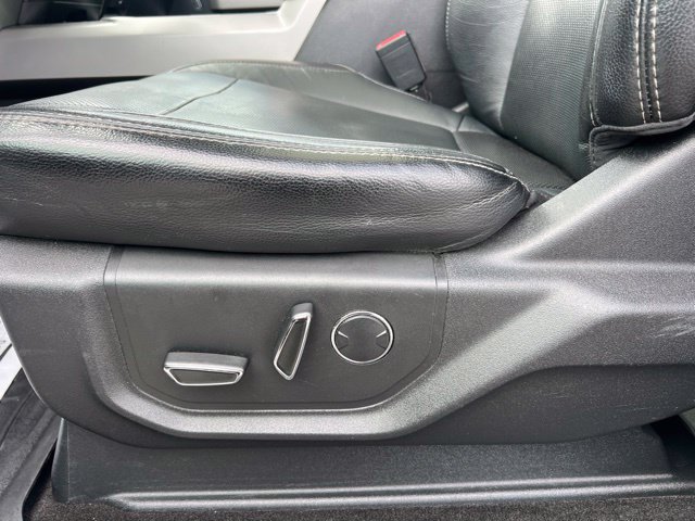 Used 2018 Ford F350 Lariat w/ Lariat Ultimate Package AWD/4WD image 23