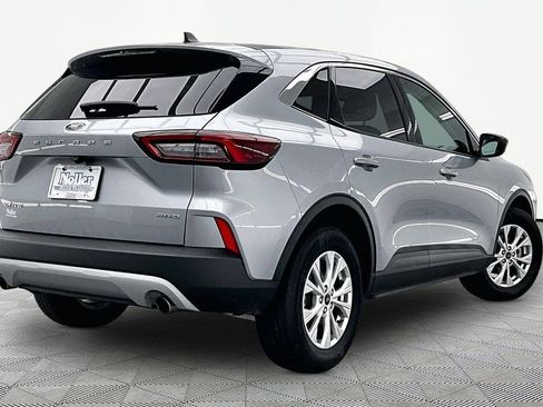 Certified 2023 Ford Escape Active AWD/4WD image 2