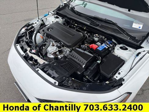 Certified 2025 Honda Civic Sport image 33