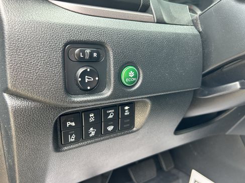 Used 2023 Honda Ridgeline RTL-E image 17