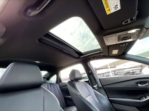 Used 2024 Honda Accord Sport image 14