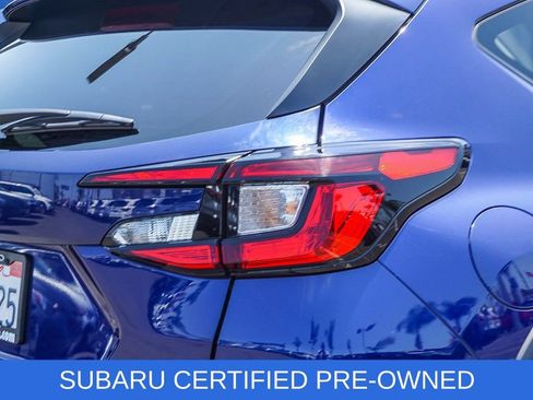 Used 2025 Subaru Crosstrek 2.5i Premium AWD/4WD image 7