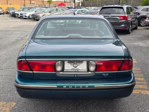 Used 1997 Buick Le Sabre Custom w/ Headliner Lighting Pkg FWD image 5